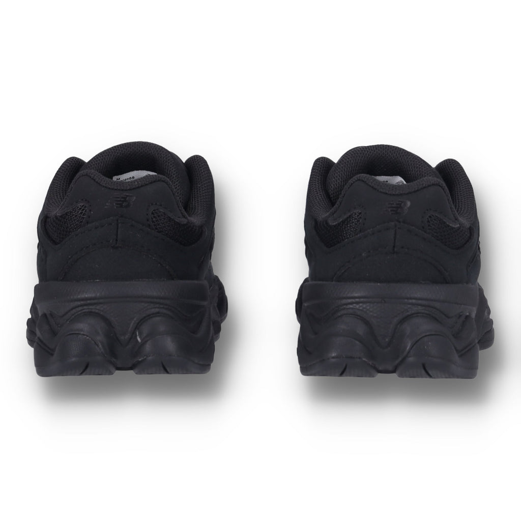 9060 Black Cat Triple Black Phantom GS