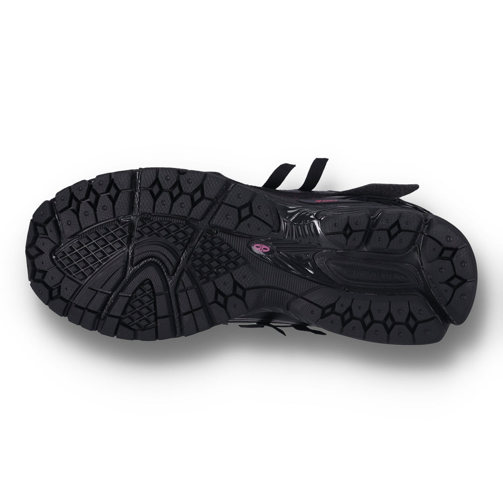 1906A 'Black Dragon Berry